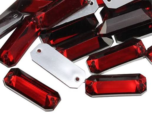 Gema acrílica rectangular 7x19mm rojo x 50 un.