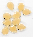 Gema engarzada gota beige opalino 10x14mm x 10un.