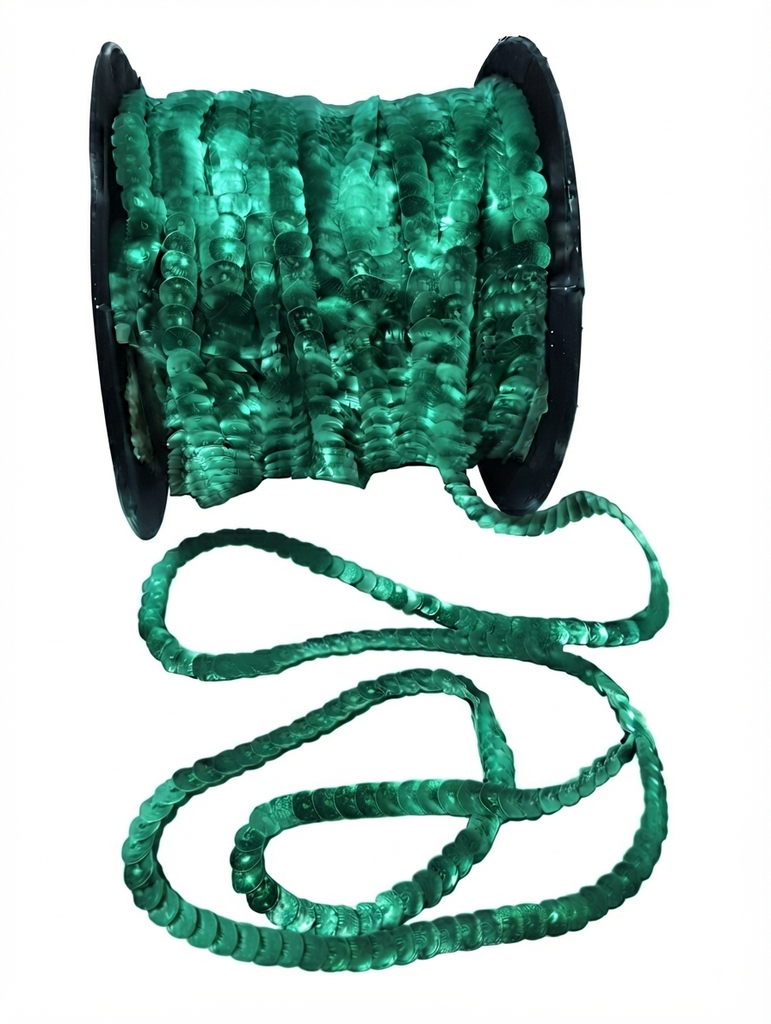Hilo de lentejuela metal cube 6mm verde x 1mt.