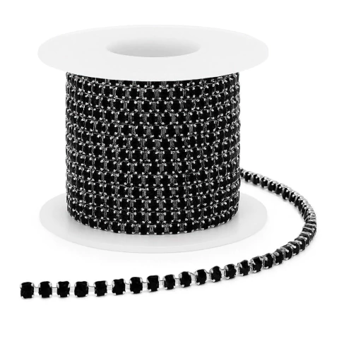 Strass cristal SS16 negro base plata x mt.