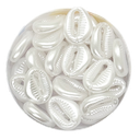 Perla de río plástica caracoles/buzios blanco x 10gr.