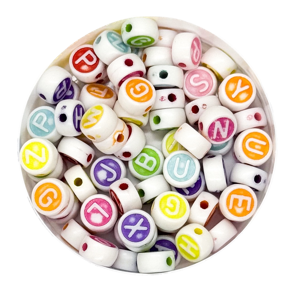 Plástico letras plana 7mm c/relieve b/color x 10grs.