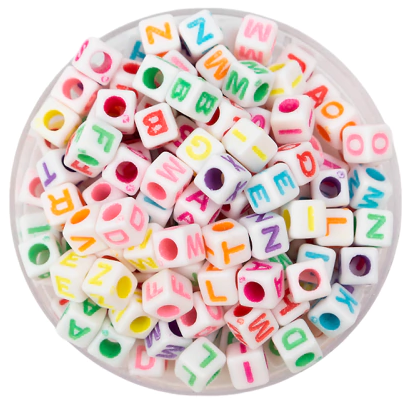 [12100] Plástico letras cubo 7mm blancas c/color x 10gr. 